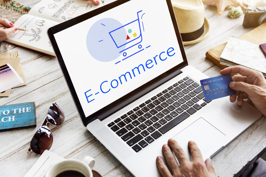 E-commerce: Como as Empresas Estão Adaptando suas Estratégias de Vendas para o Mercado Digital